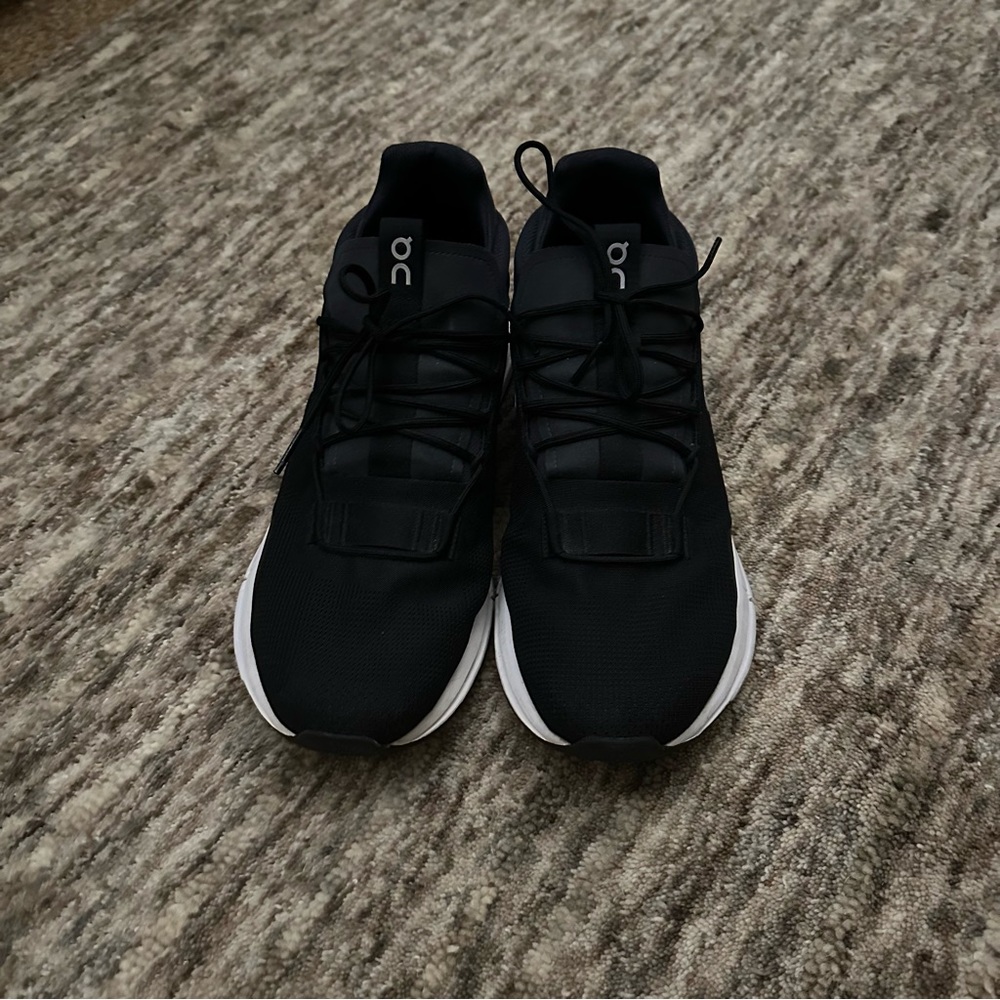 Men’s On Cloudnova Sneakers